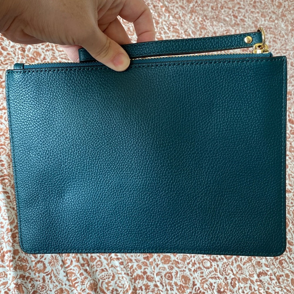 Michael Kors XL Zip Clutch Wristlet - Picture 2 of 5